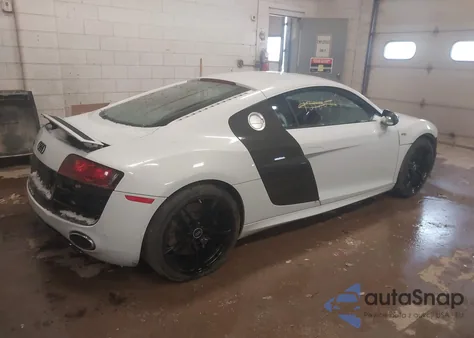 2012 Audi R8 5.2 from USA, damaged, VIN WUAGNAFG0CN003002